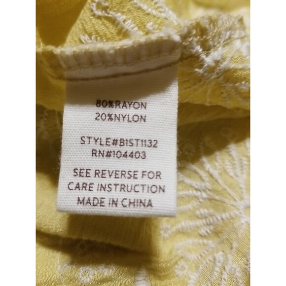 Blu Pepper Shirt Top Womens Size Large Yellow Boho Floral Embroidered - Picture 9 of 10
